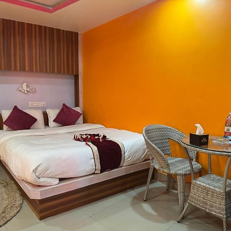 Om Tandoori Hotel Kathmandu Luaran gambar